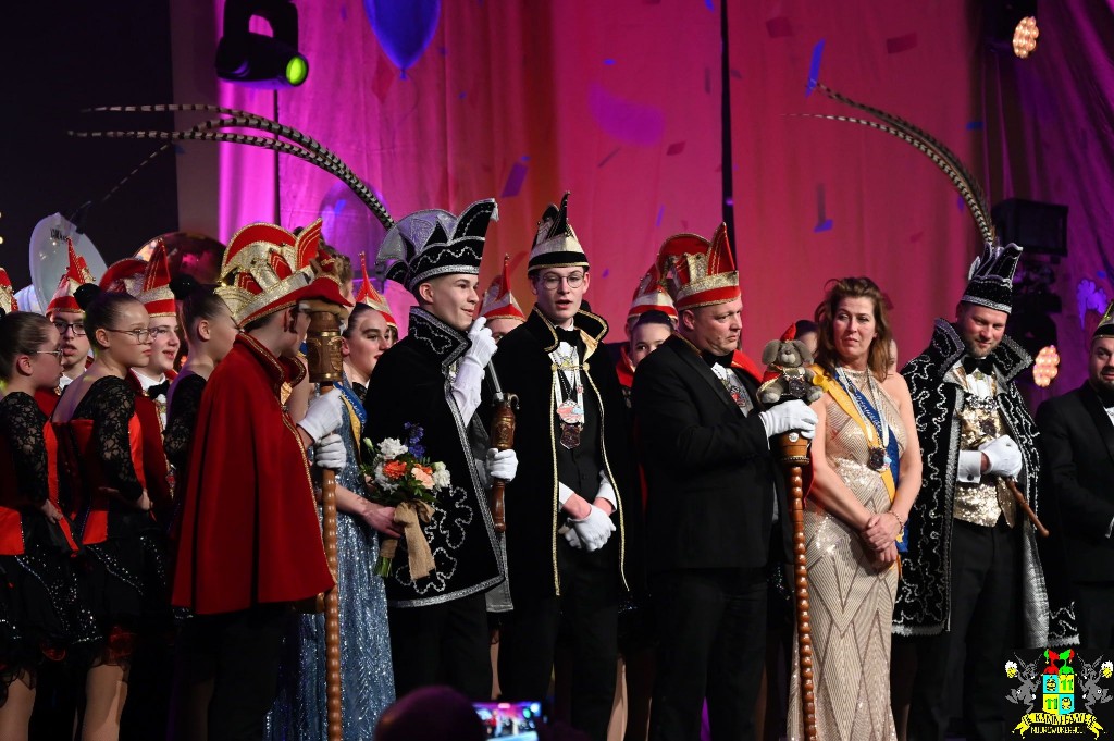 ../Images/Senioren carnaval 2024 245.jpg